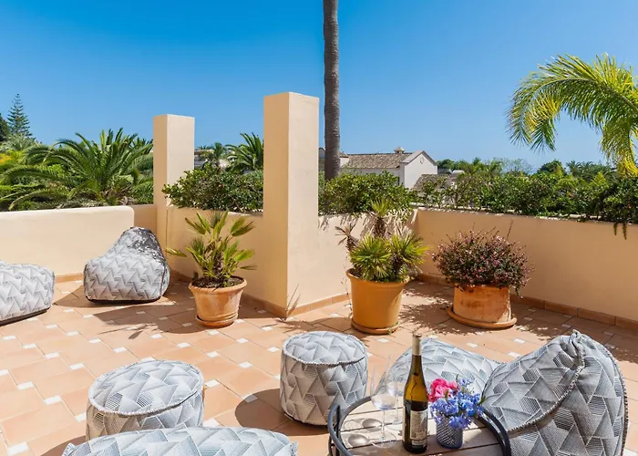 Villa Charming Andalusian-style *